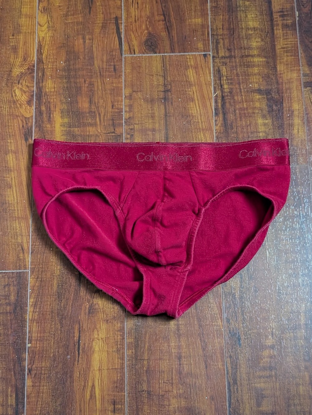 Calvin Klein Underwear Men's Red Briefs